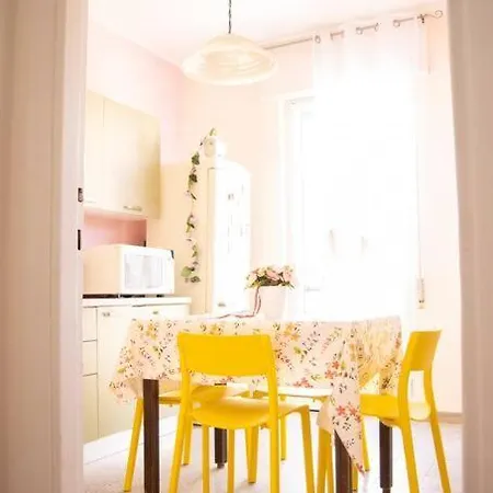 Appartamento Pop In! Sunny 2bdr Near The